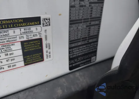 2025 Land Rover Range Rover Velar P250 Dynamic Se z USA, uszkodzony, nr VIN SALYL2EX1SA393637